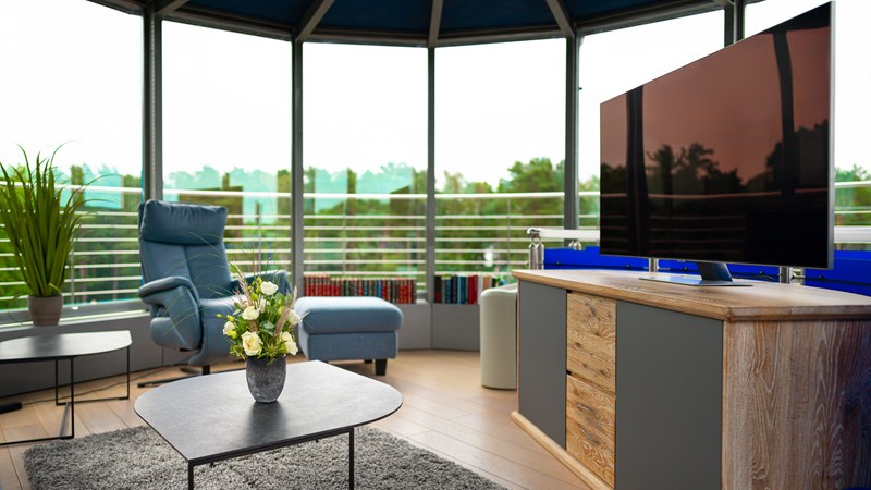 Ferien-im-Leuchtturm.de Turmkuppel mit Smart-TV QLED