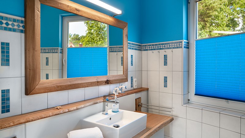 Ferien im Leuchtturm Badezimmer Insel Rügen Dünenresidenz